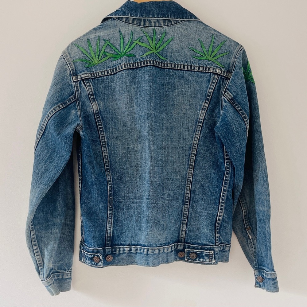 Vintage 60s Era Type 3 Levi’s Trucker Jean Jacket pot leaf embroidered